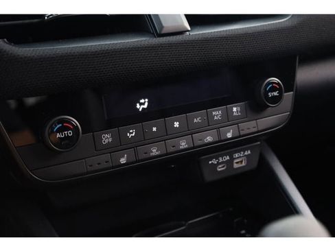 New 2026 Subaru Outback Limited AWD/4WD image 42