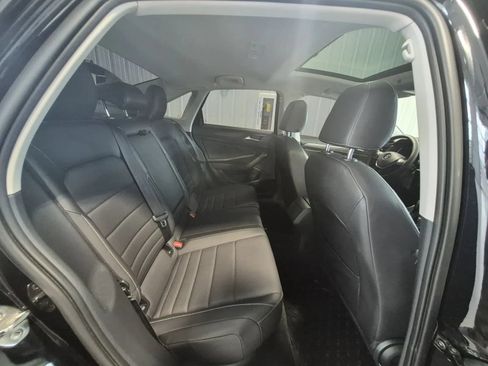 Used 2021 Volkswagen Jetta SE FWD image 17