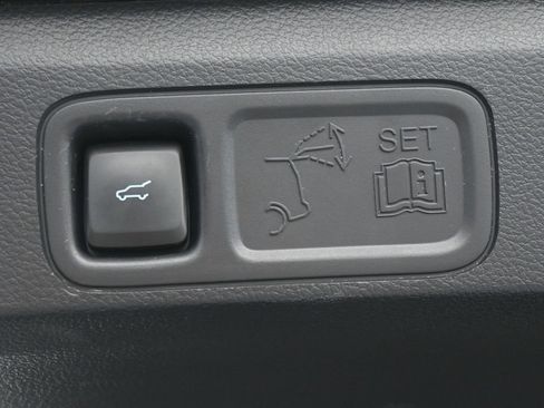 Used 2024 Ford Expedition Max Limited RWD image 32