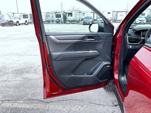 New 2026 GMC Acadia Elevation w/ Black Edition AWD/4WD image 9
