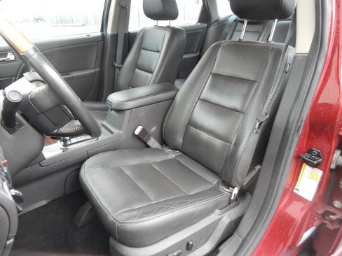 Used 2008 Ford Taurus Limited AWD/4WD image 28