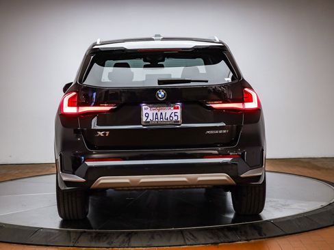 Certified 2023 BMW X1 xDrive28i w/ Convenience Package image 8