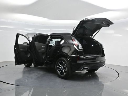 Used 2024 Cadillac XT4 Sport image 37