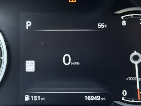 Used 2024 Genesis GV80 2.5T image 14