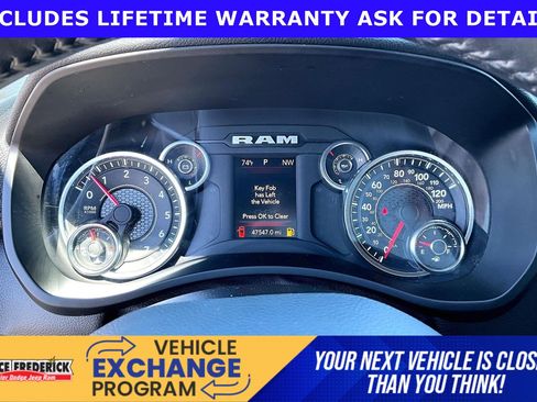Used 2024 RAM 2500 Big Horn AWD/4WD image 17