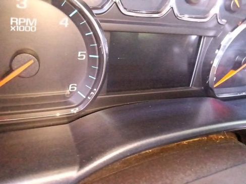 Used 2015 Chevrolet Silverado 1500 High Country w/ High Country Premium Package image 10