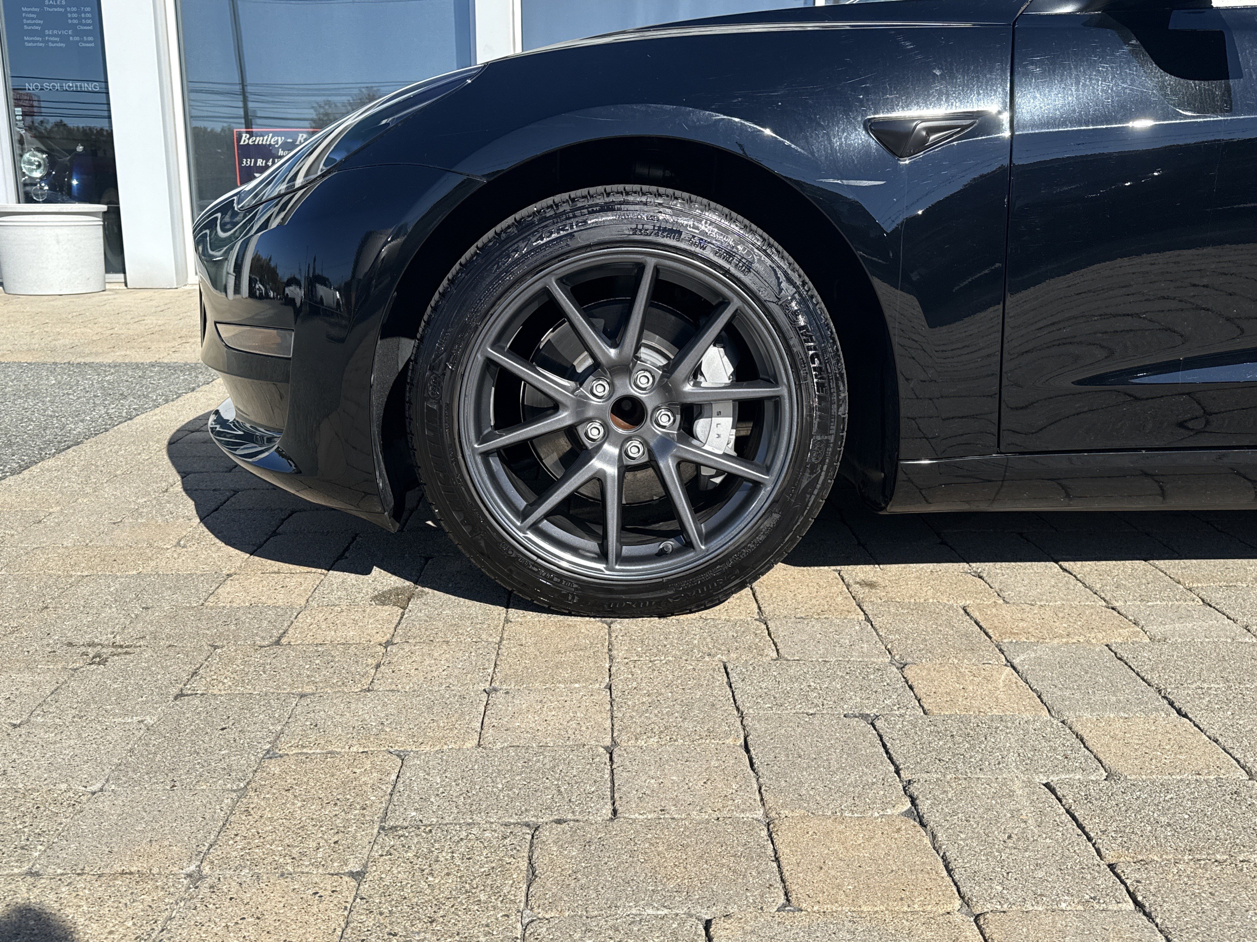 Used 2023 Tesla Model 3 Standard Range RWD image 6