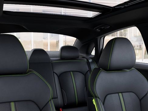 New 2026 Kia K5 GT FWD image 27