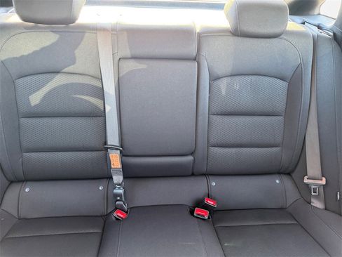 Used 2024 Chevrolet Malibu LT image 16