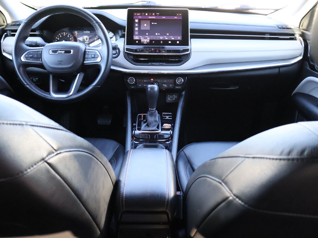 Used 2022 Jeep Compass Limited AWD/4WD image 13