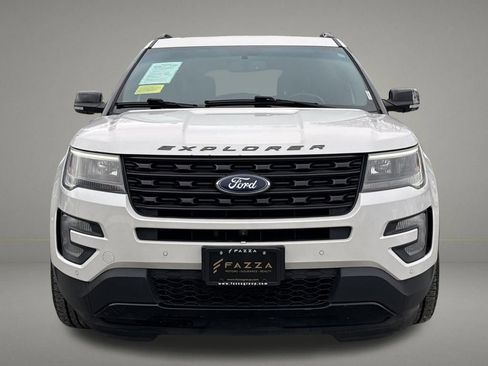 Used 2016 Ford Explorer Sport w/ Equipment Group 401A image 9