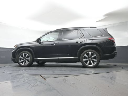 Used 2023 Honda Pilot Elite image 33