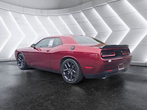 Used 2021 Dodge Challenger R/T w/ Blacktop Package image 3
