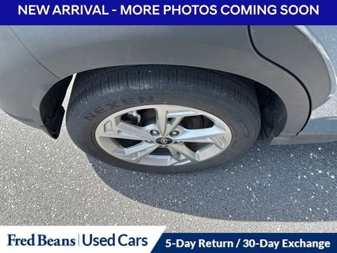 Used 2023 Hyundai Kona SEL w/ Cargo Package AWD/4WD image 7