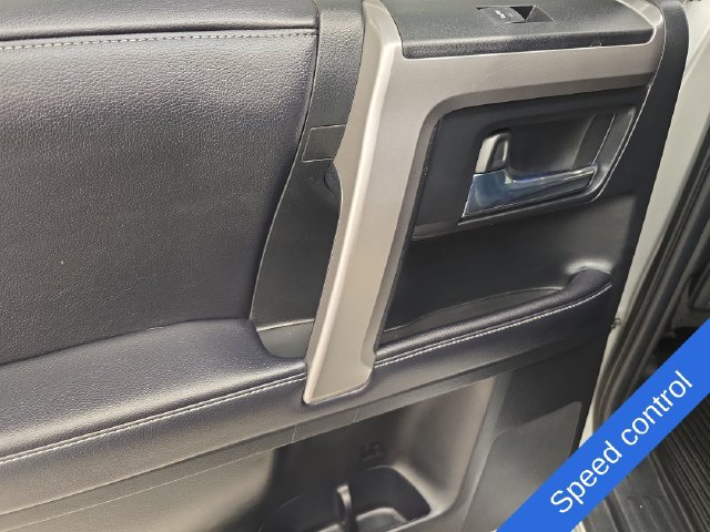 Used 2018 Toyota 4Runner Limited AWD/4WD image 18