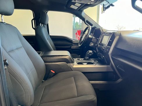 Used 2015 Ford F150 XLT w/ Equipment Group 302A Luxury AWD/4WD image 23