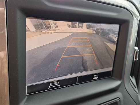 Used 2024 Chevrolet Silverado 1500 Custom image 21