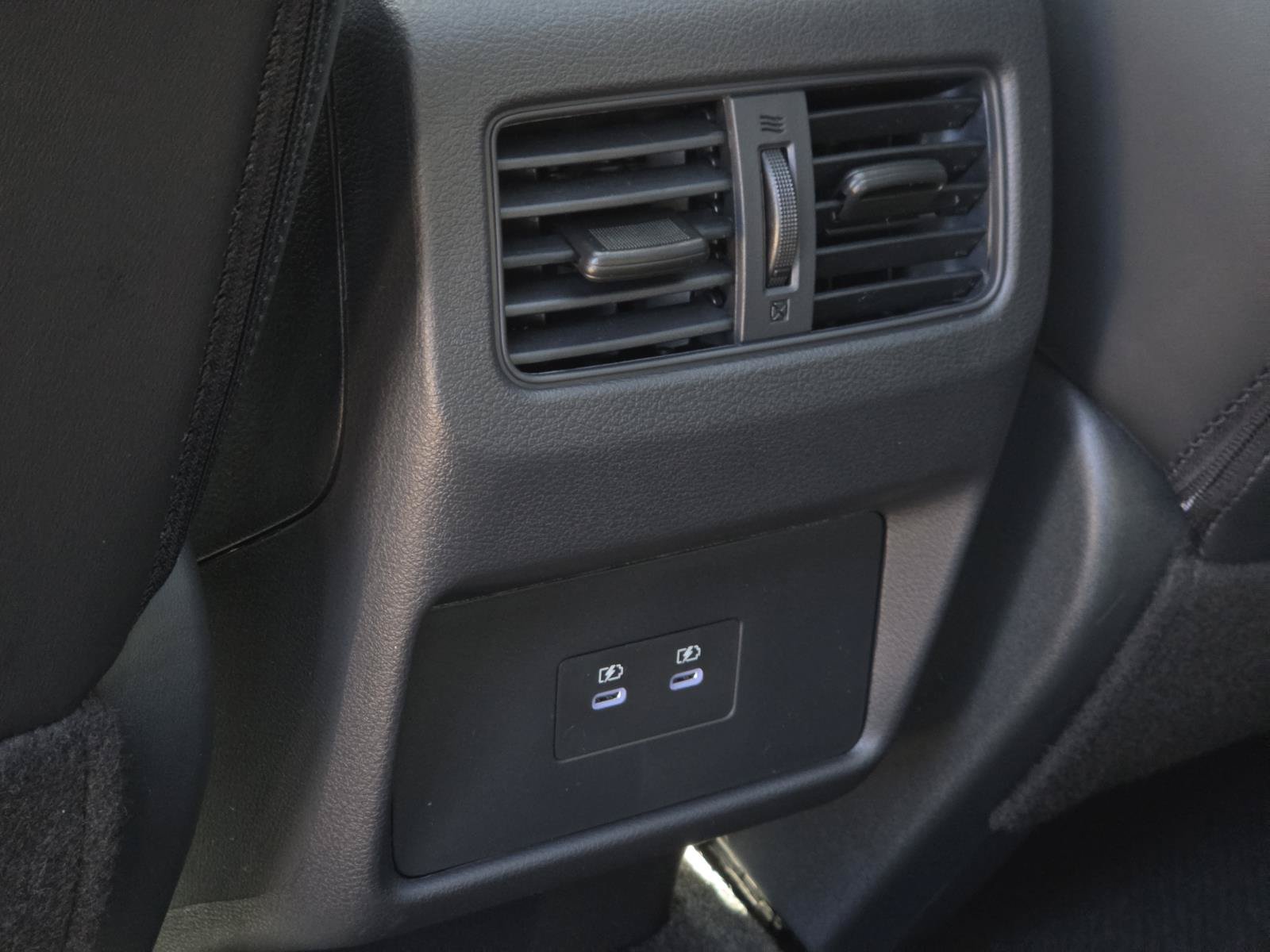 New 2026 Nissan Rogue Dark Armor FWD image 17