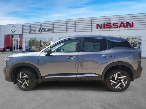 New 2026 Nissan Kicks SV w/ SV Premium Package FWD image 8