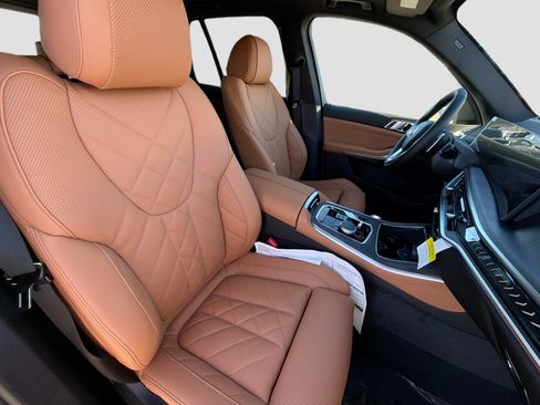 New 2026 BMW X5 xDrive40i w/ Parking Assistance Package image 14