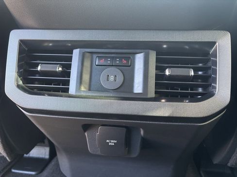 New 2026 Ford F250 Platinum AWD/4WD image 27
