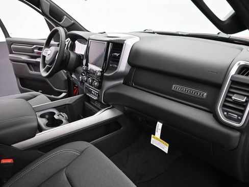 New 2026 RAM 1500 Big Horn AWD/4WD image 17
