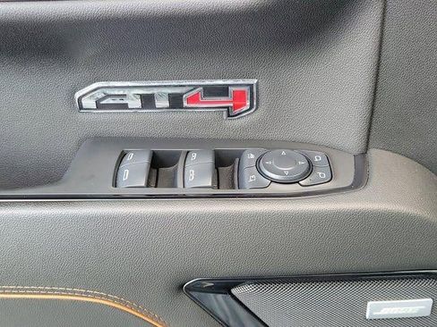 Used 2025 GMC Sierra 1500 AT4 w/ AT4 Premium Package AWD/4WD image 21