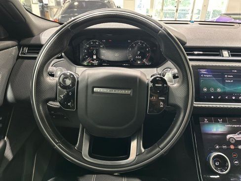Used 2019 Land Rover Range Rover Velar R-Dynamic SE AWD/4WD image 57