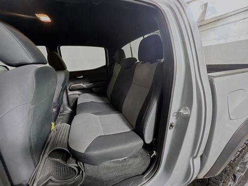 Used 2021 Toyota Tacoma TRD Off-Road RWD image 29