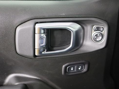 New 2026 Jeep Wrangler Unlimited Rubicon image 22