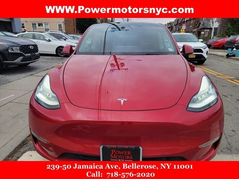 Used 2022 Tesla Model Y Long Range image 2