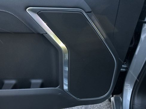 New 2026 GMC Sierra 1500 SLE w/ Preferred Package image 11