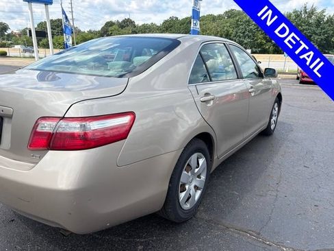 Used 2008 Toyota Camry LE FWD image 5