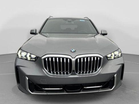 New 2026 BMW X5 sDrive40i w/ Premium Package RWD image 2