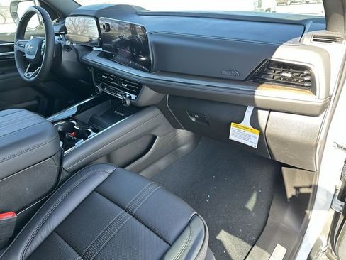 New 2026 Chevrolet Tahoe High Country AWD/4WD image 30
