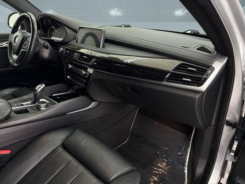Used 2019 BMW X6 sDrive35i RWD image 28