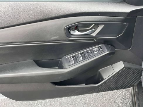 Used 2025 Honda Accord SE image 14