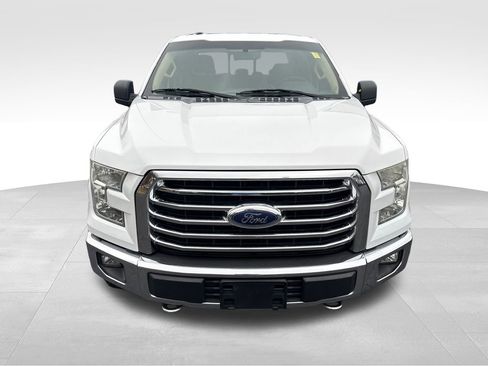 Used 2015 Ford F150 XLT w/ Equipment Group 302A Luxury image 9