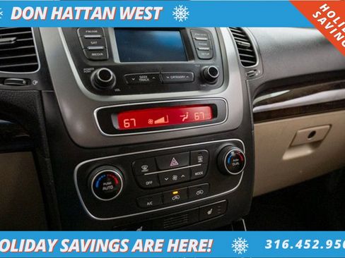 Used 2014 Kia Sorento EX image 11