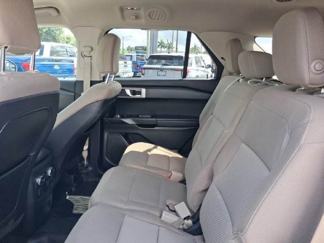 Used 2020 Ford Explorer 2WD image 5
