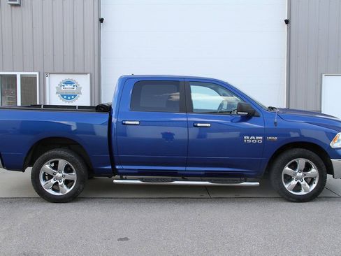 Used 2017 RAM 1500 Big Horn AWD/4WD image 6