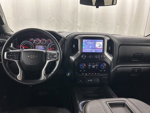 Used 2021 Chevrolet Silverado 1500 LT Trail Boss w/ Convenience Package II image 23