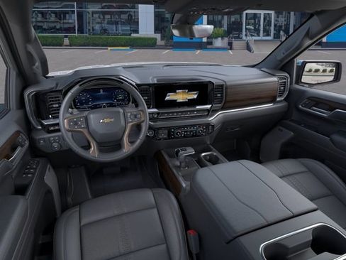 New 2026 Chevrolet Silverado 1500 High Country AWD/4WD image 15