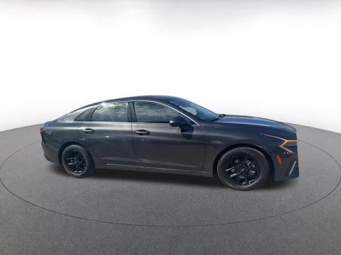 Used 2025 Kia K5 LXS image 2