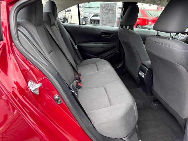 Used 2025 Toyota Corolla LE FWD image 10