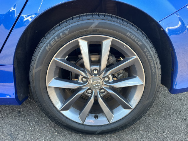 Used 2019 Honda Civic EX image 9
