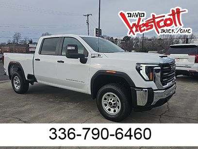 New 2026 GMC Sierra 2500 Pro w/ Convenience Package