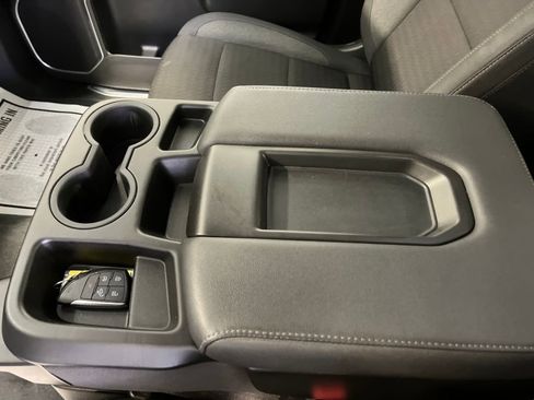 Used 2025 Chevrolet Silverado 1500 LT image 33