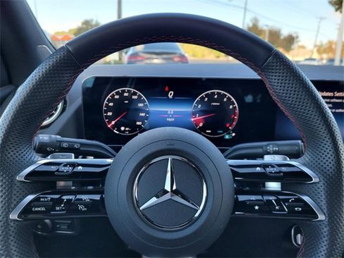 Certified 2025 Mercedes-Benz GLA 250 GLA 250 image 17