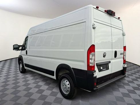 Used 2023 RAM ProMaster 2500 FWD image 4